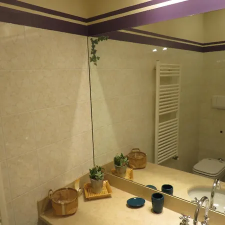 Great Escapes Piazza Vecchia *