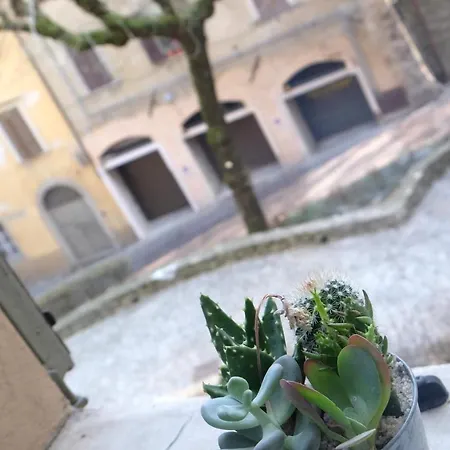 Great Escapes Piazza Vecchia