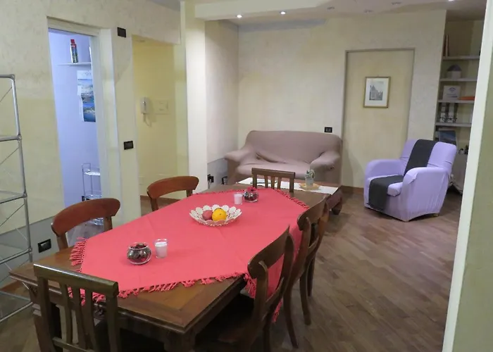 Great Escapes Piazza Vecchia