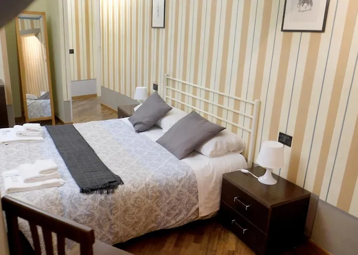 Great Escapes Piazza Vecchia בית נופש