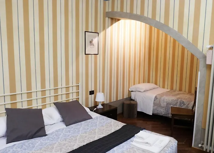 Great Escapes Piazza Vecchia בית נופש